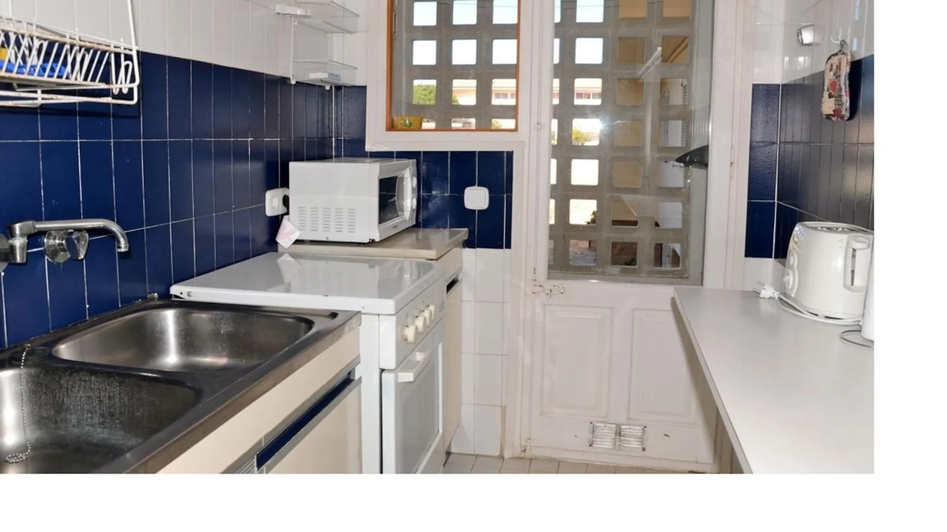 The Apartment In Pals
